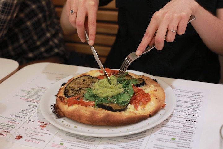 Lire la suite à propos de l’article Serino : la pizzeria sans gluten de la côte basque, à Hendaye
