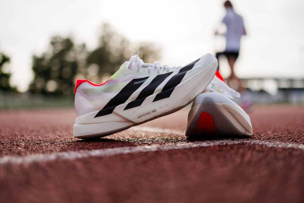 running shoes adios pro 4